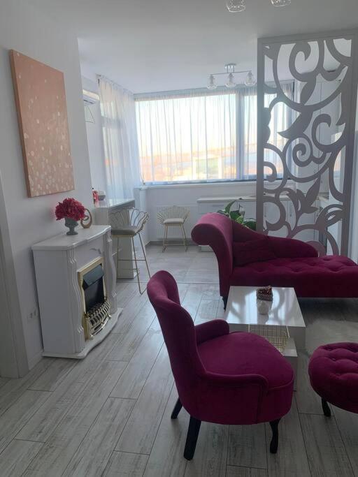 Cool Apartment Тимишоара Екстериор снимка